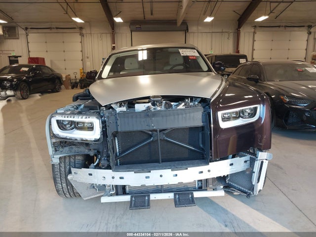 Rolls-Royce Phantom 2018 SCA687S56JU104577 Image 13