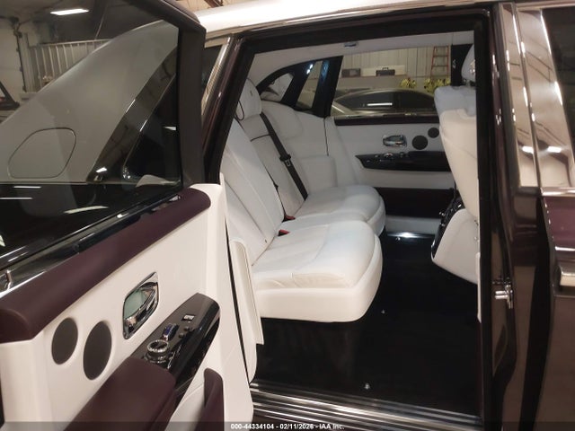 Rolls-Royce Phantom 2018 SCA687S56JU104577 Image 19