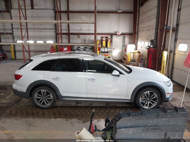 44334134 :رقم المزاد ، WA19NAF4XHA062059 vin ، 2017 Audi A4 Allroad 2.0t Premium مزاد بيع