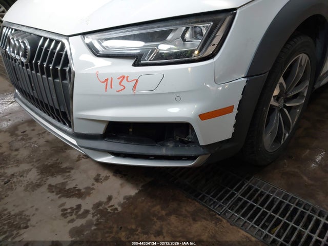 44334134 :رقم المزاد ، WA19NAF4XHA062059 vin ، 2017 Audi A4 Allroad 2.0t Premium مزاد بيع