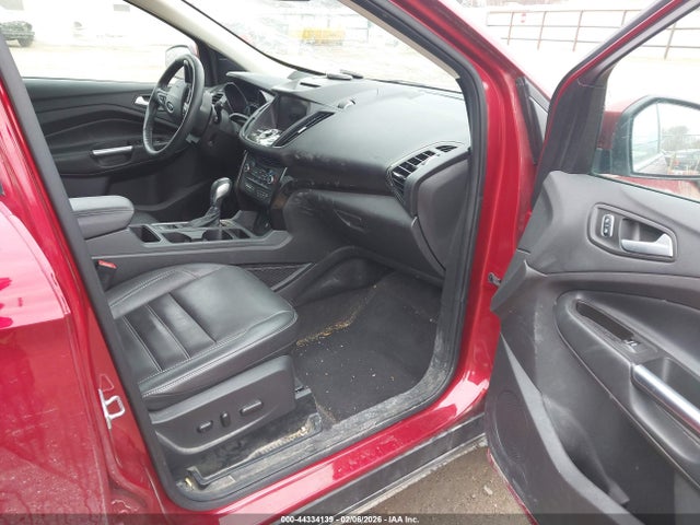 1FMCU9J95JUB06842 Ford Escape Titanium