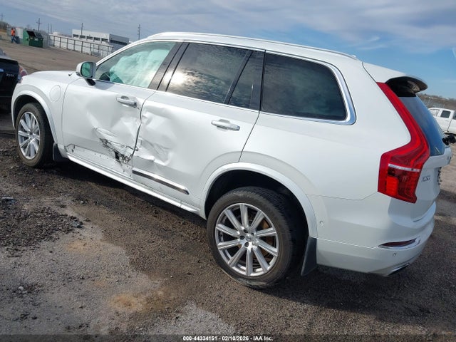 44334151 :رقم المزاد ، YV4BC0PL8G1050968 vin ، 2016 Volvo Xc90 Hybrid T8 Inscription مزاد بيع