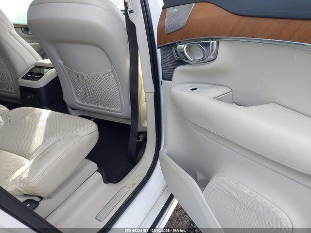 44334151 :رقم المزاد ، YV4BC0PL8G1050968 vin ، 2016 Volvo Xc90 Hybrid T8 Inscription مزاد بيع