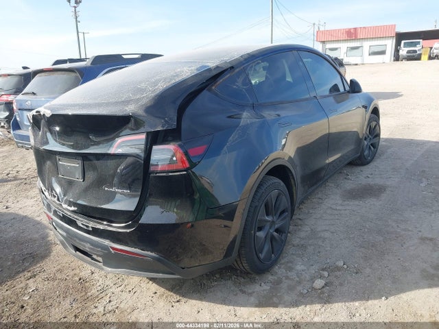 7SAYGAEE2RF103401 Tesla Model Y Long Range Dual Motor All-wheel Drive