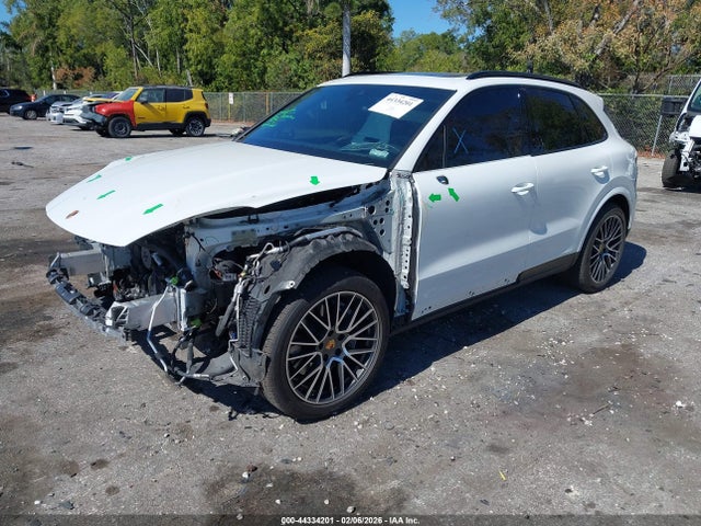 2023 PORSCHE CAYENNE WP1AA2AY5PDA10560 Photo 1