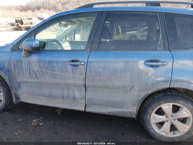 44334217 :رقم المزاد ، JF2SJADC1FH815898 vin ، 2015 Subaru Forester 2.5i Premium مزاد بيع