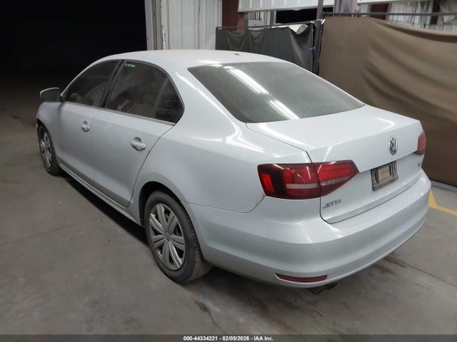 3VW2B7AJ8HM323821 Volkswagen Jetta 1.4t S