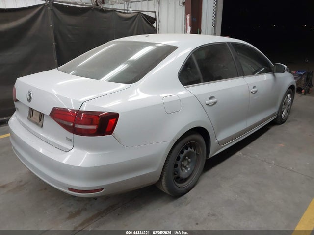 3VW2B7AJ8HM323821 Volkswagen Jetta 1.4t S