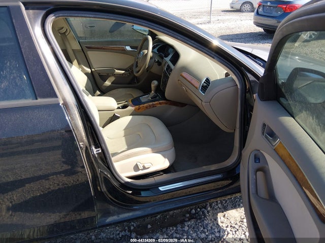 2011 AUDI A4 WAUAFAFL3BN005609 Photo 4