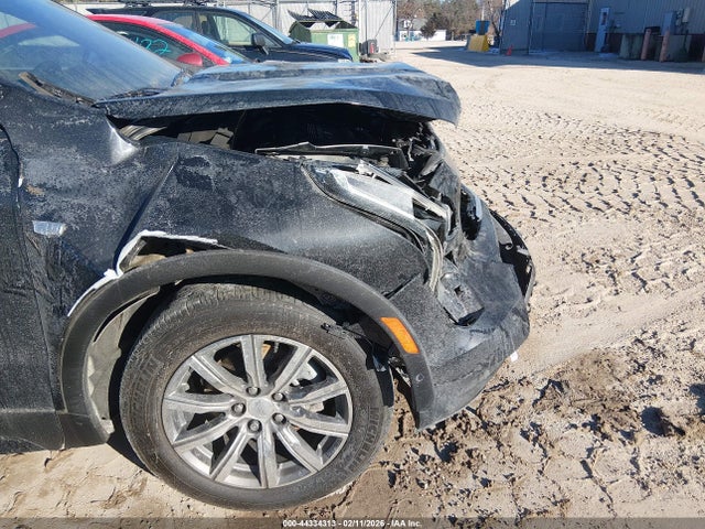 Продажа на аукционе авто 2022 Cadillac Xt4 Sport, vin: 1GYFZFR45NF107326, номер лота: 44334313
