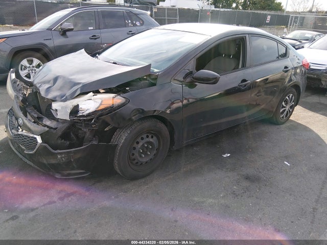 KIA FORTE LX 2015 KNAFK4A63F5386131 Image 2