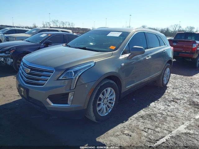 2018 CADILLAC XT5 1GYKNBRS3JZ132641 Photo 1