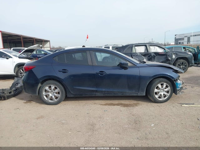 Продажа на аукционе авто 2016 Mazda Mazda3 I Sport, vin: JM1BM1T77G1317287, номер лота: 44334345
