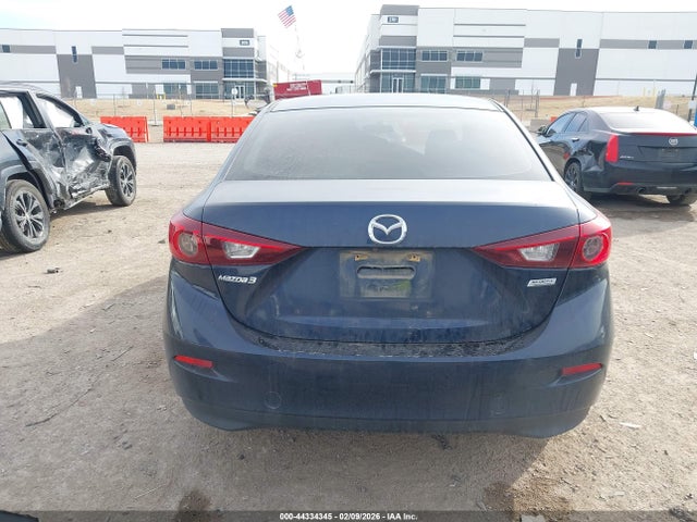 Продажа на аукционе авто 2016 Mazda Mazda3 I Sport, vin: JM1BM1T77G1317287, номер лота: 44334345