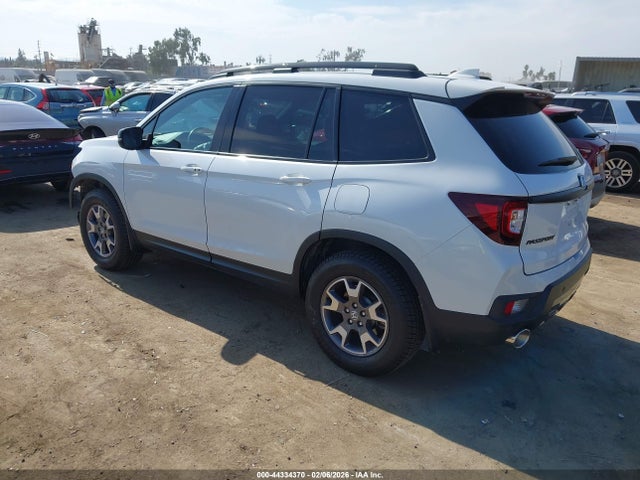 5FNYF8H61NB024793 Honda Passport Awd Trailsport