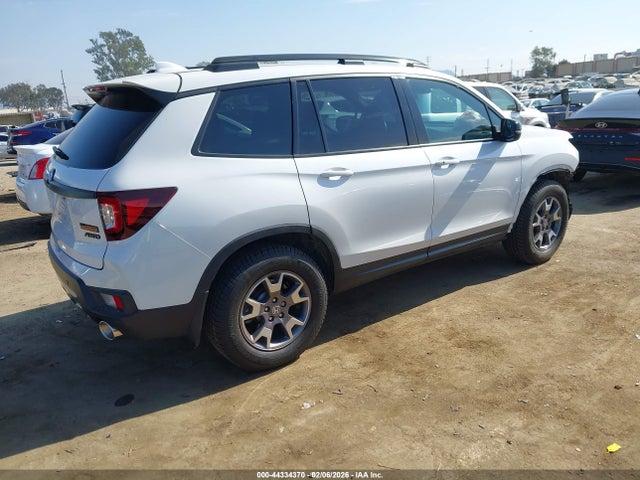 5FNYF8H61NB024793 Honda Passport Awd Trailsport