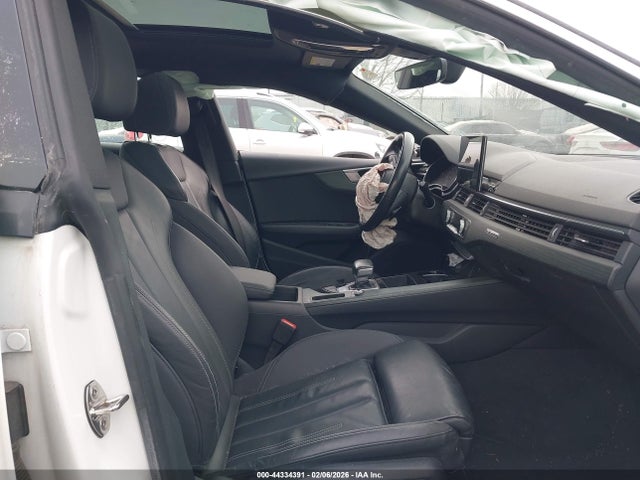 2021 AUDI A5 SPORTBACK WAUDACF56MA015067 Photo 4