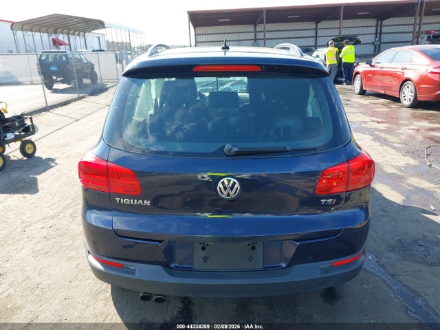 2016 Volkswagen Tiguan S მანქანა იყიდება აუქციონზე, vin: WVGAV7AXXGW524771, აუქციონის ნომერი: 44334399