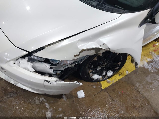 Honda CR-Z 2014 JHMZF1D48ES001903 Image 17
