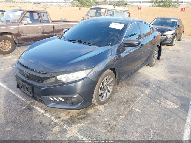Honda CIVIC EX 2017 2HGFC2F71HH547515 Image 2