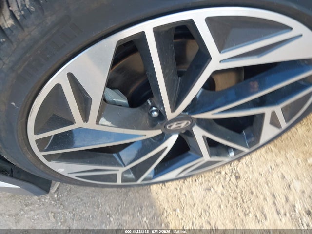 KMHM34AC3PA026083 Hyundai Ioniq 6 Sel