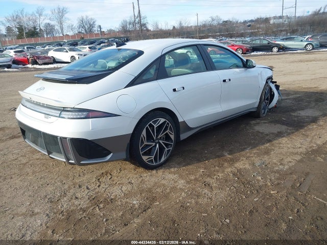 KMHM34AC3PA026083 Hyundai Ioniq 6 Sel