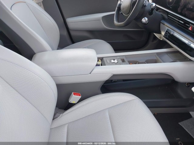 KMHM34AC3PA026083 Hyundai Ioniq 6 Sel
