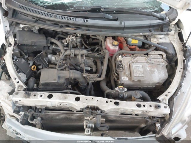 JTDKDTB37F1099148 Toyota Prius C One