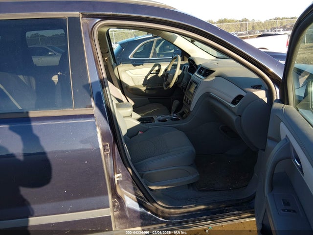 Chevrolet Traverse Ls 2015 1GNKRFED7FJ228911 Image 5