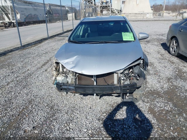 2T1BURHE6GC689821 Toyota COROLLA L