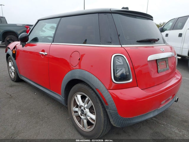 2013 MINI HARDTOP WMWSU3C51DT685956 Photo 2