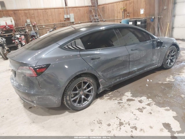 2023 TESLA MODEL 3 5YJ3E1EA3PF679635 Photo 3