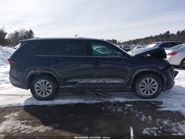 Toyota Grand Highlander Xle 2025 5TDAAAA54SS029583 Image 13