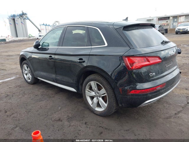 2018 AUDI Q5 WA1BNAFY7J2220071 Photo 2