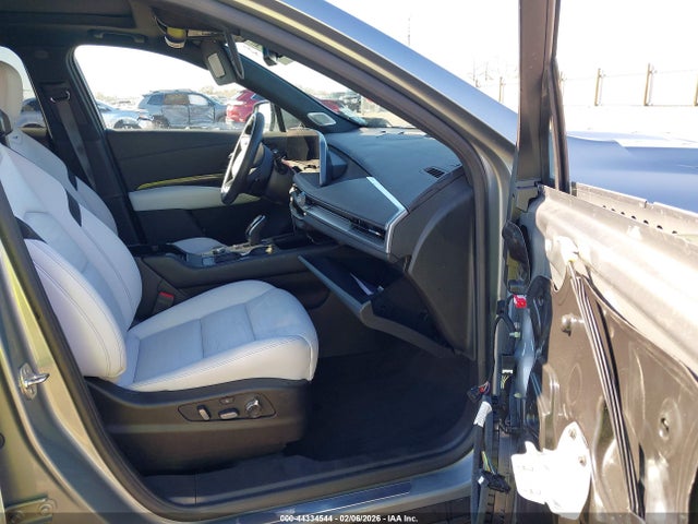 Продаж на аукціоні авто 2025 Cadillac Xt4 Fwd Sport, vin: 1GYFZER47SF160096, номер лоту: 44334544