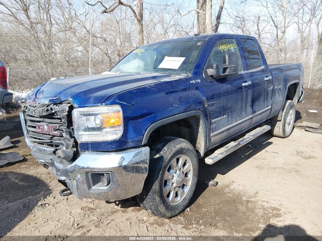 Aukcja sprzedaży 2015 Gmc Sierra 2500hd Slt, vin: 1GT22ZEG6FZ100802, numer aukcji: 44334552