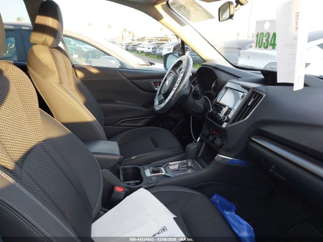 2024 Subaru Forester Premium მანქანა იყიდება აუქციონზე, vin: JF2SKACC0RH428908, აუქციონის ნომერი: 44334553