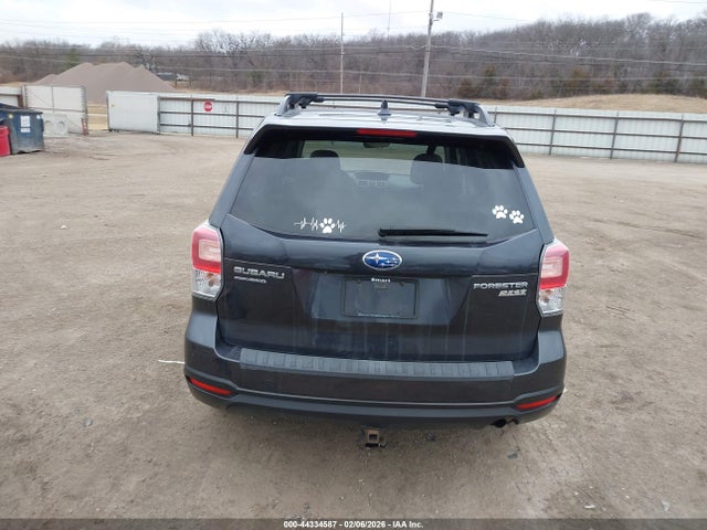 2017 Subaru Forester 2.5i Premium მანქანა იყიდება აუქციონზე, vin: JF2SJAEC6HH403879, აუქციონის ნომერი: 44334587