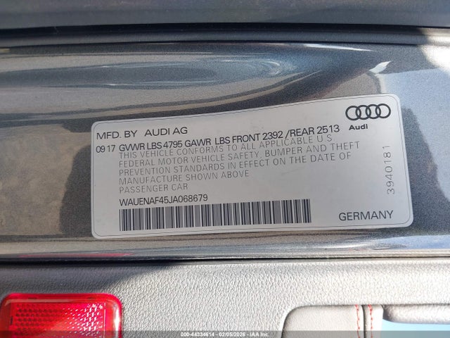 2018 AUDI A4 WAUENAF45JA068679 Photo 8