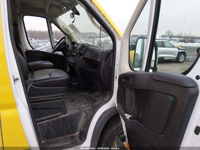 Продажа на аукционе авто 2018 Ram Promaster 1500 High Roof 136 Wb, vin: 3C6TRVBGXJE114890, номер лота: 44334623