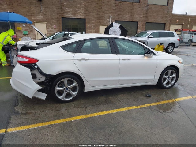 2014 Ford Fusion Se მანქანა იყიდება აუქციონზე, vin: 3FA6P0HD9ER151090, აუქციონის ნომერი: 44334633