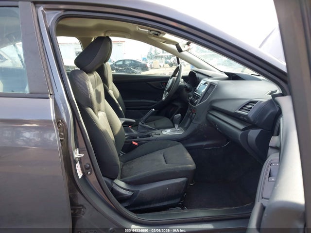 Subaru Impreza 2.0i 2018 4S3GKAA69J3608455 Image 18