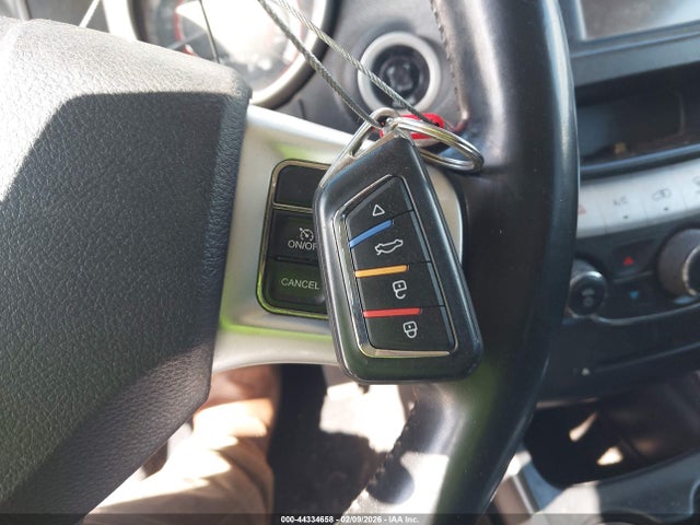 44334658 :رقم المزاد ، 3C4PDCBB4DT541421 vin ، 2013 Dodge Journey Sxt مزاد بيع