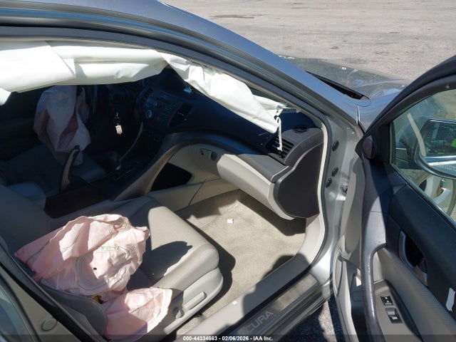 2010 ACURA TSX JH4CU2F69AC027110 Photo 4