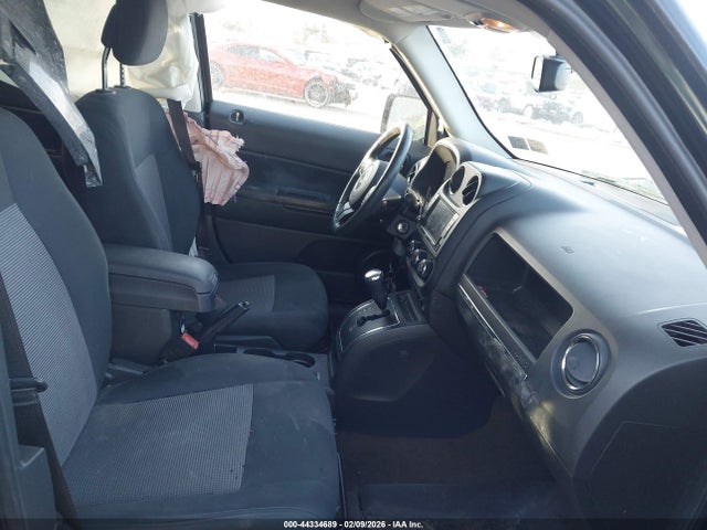 Jeep Patriot Latitude 2014 1C4NJRFB1ED605919 Image 5
