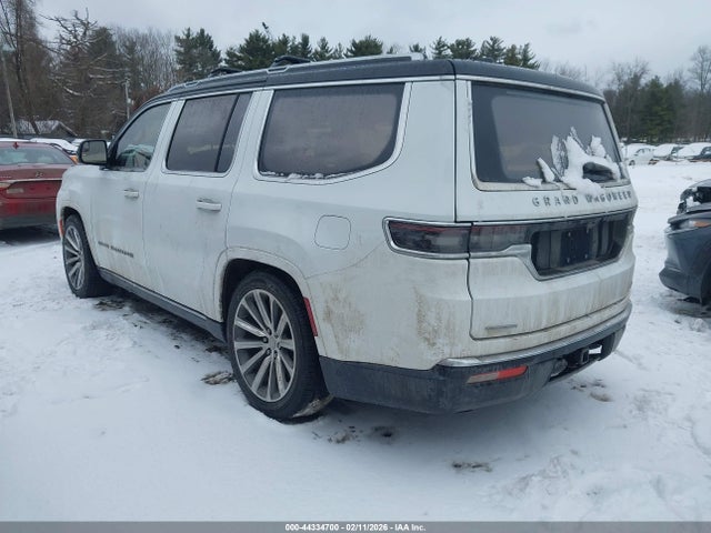 2023 JEEP GRAND WAGONEER 1C4SJVFP9PS501121 Photo 2