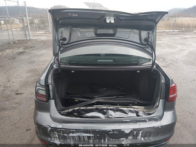 2018 Volkswagen Jetta 1.4t S მანქანა იყიდება აუქციონზე, vin: 3VW2B7AJXJM260887, აუქციონის ნომერი: 44334723