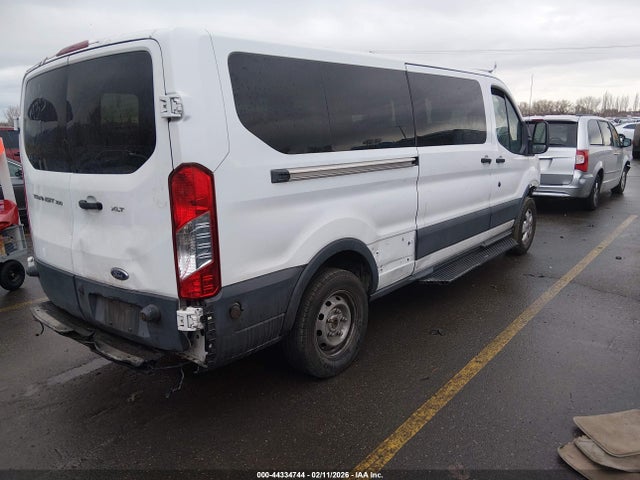Ford Transit-350 Xlt 2018 1FBZX2YM4JKA90253 Image 4