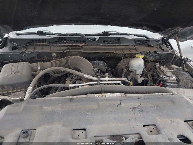 44334789 :رقم المزاد ، 1C6RR6TT6LS124232 vin ، 2020 Ram 1500 Classic Slt  4x2 6'4 Box مزاد بيع