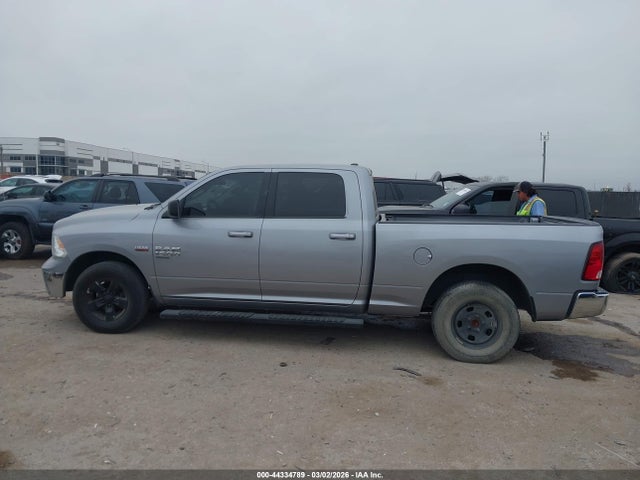 44334789 :رقم المزاد ، 1C6RR6TT6LS124232 vin ، 2020 Ram 1500 Classic Slt  4x2 6'4 Box مزاد بيع